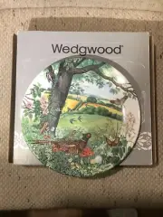 Wedgwood Collector’s Plate MEADOWS & WHEATFIELDS Colin Newman’s Country Panorama