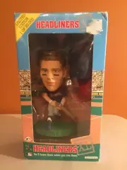 CHIPPER JONES 1998 HEADLINERS XL- NEW IN BOX WITH CERTIFICATE OF AUTHENTICITY