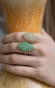 [Jenna Blake] 18K Yellow Gold Emerald Ring