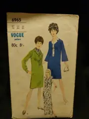 Vogue 6965 Vintage Sewing Pattern Dress Size: 14 bust 34 hip 36 uncut