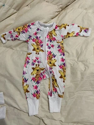 Bonds zip Wondersuit Giraffes White Sz 0000 Bnwt K42