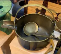在飛比找Yahoo!奇摩拍賣優惠-二手 銅鍋 銅挑子 帶勺子 古玩 擺件 十大雜項【紫竹齋】4