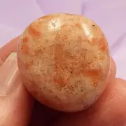 Sunstone crystal tumble stone 18.2g SN51516