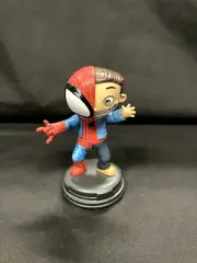 Peter Parker / Spider-Man Animated Statue - Skottie Young - Marvel Gentle Giant