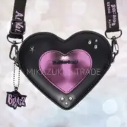Dr. Martens × BRATZ Micro Heart Bag BLACK + BRATZ PURPLE 42384001 Authentic 2025