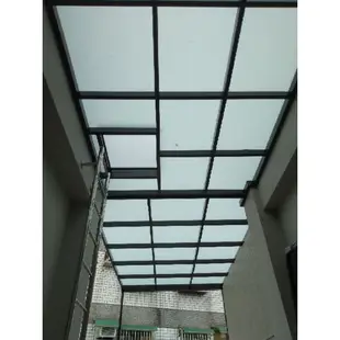 白鐵烤漆採光罩落地窗白膜玻璃鐵皮屋浪板塑鋁板pc板遮雨棚