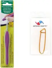 Clover Needlecraft Amour Crochet Hook Size G6/4mm 1045/G with Stitch Holder