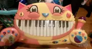 B. BATTAT TOYS MEOWSIC KEYBOARD INTERACTIVE MUSICAL ACTIVITY TOY w/MIC-NEW