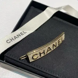 【翰貝格名牌館】全新真品 Chanel 爆款 Barrette 金色 字母 金屬 滿鑽 水鑽 髮夾 AB5651
