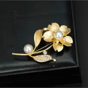 【Angel】黃金花園高貴珍珠水鑽優雅金銀胸針別針兩用(多種款式顏色可選)