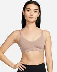 在飛比找Nike官方商店優惠-Nike Dri-FIT Alate 女款 Minimali