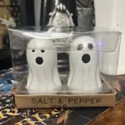 New Prima Pd Design White Halloween Ghost Salt And Pepper Shakers -Set Of 2