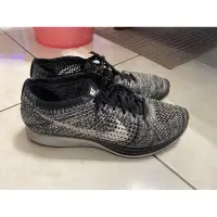 在飛比找蝦皮購物優惠-Nike flyknit max 雪花灰 27號 二手