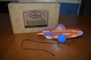 RETRO FISHER PRICE CLASSIC WOODEN PULL-TOYS 1999 SPACE BLAZER #73062