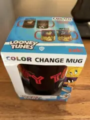 NIB Looney Tunes 15 Oz Color Changing Mug by Zak Designs Taz & Bugs Bunny