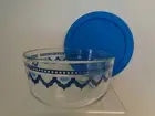 Pyrex Santorini 4-Cup Storage Bowl with Bright Blue Cover New