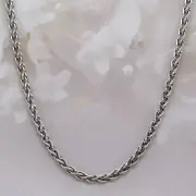 14K White Gold Lady's Twisted Wheat Chain 9.1 Grams In Weight
