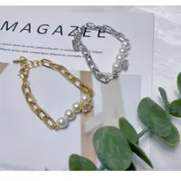 在飛比找蝦皮購物優惠-ᴋʀ韓國 ♥︎ 個性珍珠手環 鑽石造型 兩色現貨實拍