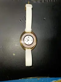 在飛比找Yahoo!奇摩拍賣優惠-Swarovski 施華洛奇水晶手錶