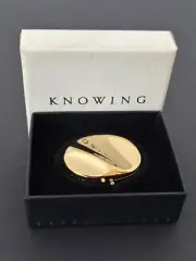ESTEE LAUDER ORIGINAL KNOWING SOLID PERFUME COMPACT in ORIG BOX w PRICE $45