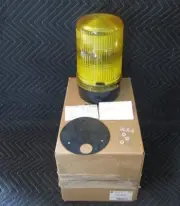 Allen Bradley 855BL-S24FH8 Flashing Surface Mount Yellow new