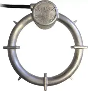 Model W-409 Submergible Bucket Livestock Water 1000 Watt Heater with Attached Gu