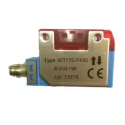 A● SICK WT170-P430 Photoelectric proximity sensor ,PNP,New