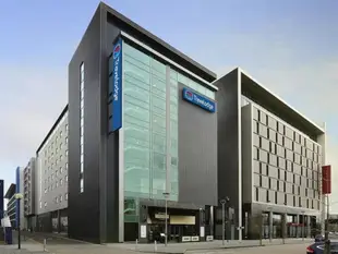 旅屋飯店 - 米爾頓凱恩斯哈伯廣場Travelodge Milton Keynes The Hub Hotel