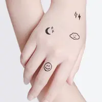 在飛比找蝦皮購物優惠-Surprise Tattoos 刺青紋身貼紙 / 笑臉 小