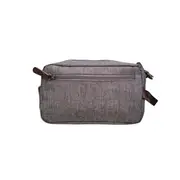 The Aussie Man - Men's Wash Bag - Great Traveller Companion With Reliable & Essential Space For All Your Toiletries + Wash Needs, Grey