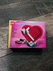 Lego Valentine’s Day Chocolate Box 40759 - FASTship