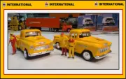 1/50 1955 Chevrolet Stepside Pick Up Truck + 2 Custom Figs INTERNATIONAL Colors