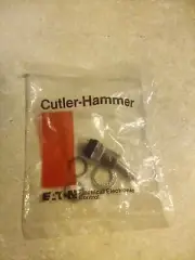 Eaton Cutler-Hammer 8868K7 MS90310-221 On Off Toggle Switch