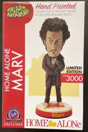 Marv Merchants Burglar Home Alone Limited Edition of 3,000 Bobblehead NIB NECA