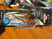 Berkley 7.5 Slow Rise PitBull 2 3/4" Rattle Fishing Lures 5/8 Oz Black Silver