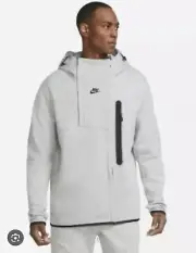 Nike Men’s Dual Zip Tech Fleece Jacket