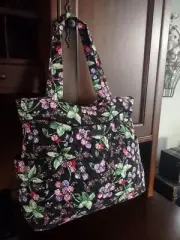 VERA BRADLEY Fabric Quilted Winter Berry PLEATED SHOULDER BAG TOTE Zip Top