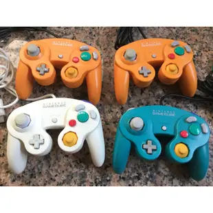 <<二手良品>>極新原廠任天堂 NGC GAMECUBE 把手/遙控器/搖桿(價格為一支售價/Wii可以用)