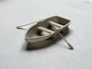 Model Railway Small Row Boat or Motor Long Boat 1.76 OO Gauge x5 pack