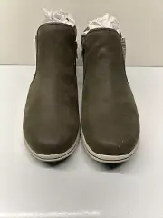 Clarks Cloudsteppers Casual Booties Breeze Clover Olive