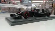 Spark 1/43 Mclaren Mp-4-31 J Baton Scale Car Minicar