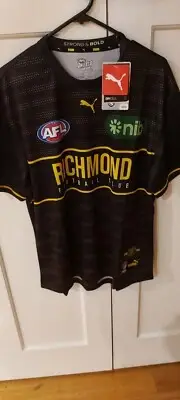 BNWT AFL Puma Richmond Tigers Replica Warm Up Top Size M