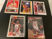 50 different Chicago Bulls cards + Michael Jordan + Bonus cards!