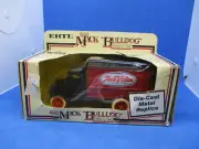 ERTL1:38 REPLICA MACK BULLDOG, 1926 DELIVERY, BANK, TRUE VALUE, EXC COND, W/BOX