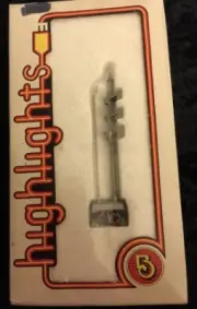 Bachmann 42423 HO Scale Three Light Signal Accessory