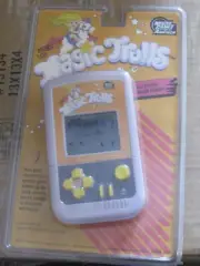 1992 MAGIC TROLLS MGA MICRO GAMES APPLAUSE Handheld LCD Electronic Game NEW!!