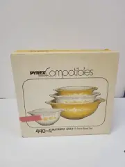 Rare Vintage Pyrex Butterfly Gold Pattern Bowls NIB
