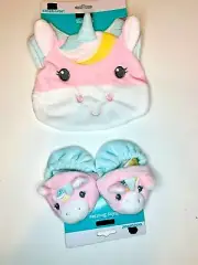 BNWT BABY UNICORN BABY BIB AND SLIPPERS ADORABLE GIFT SET FITS 0-12 MONTHS