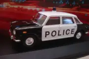 CORGI EMERGENCY MOTORS, VA08911, AUSTIN 1800 DURHAM POLICE, LOVELY MODEL, 1:43