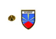 pins pin's flag national badge backpack hat shield world reunion island
